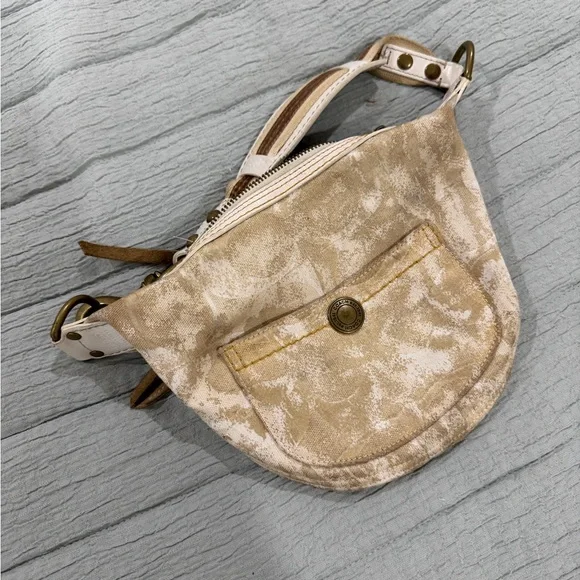 Coach Hobo Purse - Picture 1 of 4